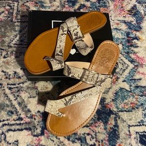 Vince Camuto Snakeskin Sandals - size: 8.5